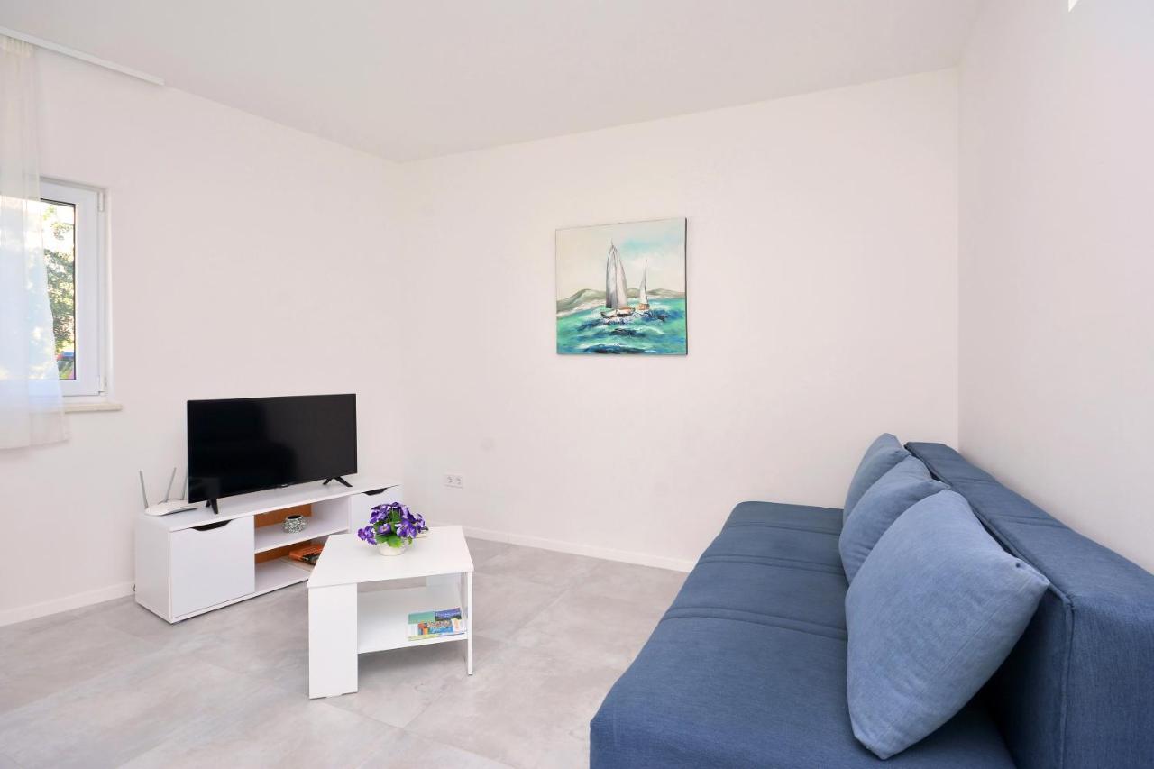 Seas The Day Apartments Podstrana Eksteriør billede