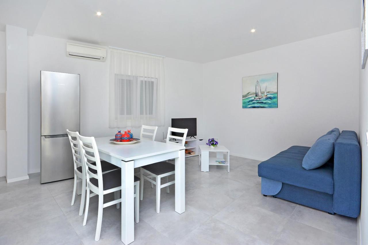 Seas The Day Apartments Podstrana Eksteriør billede