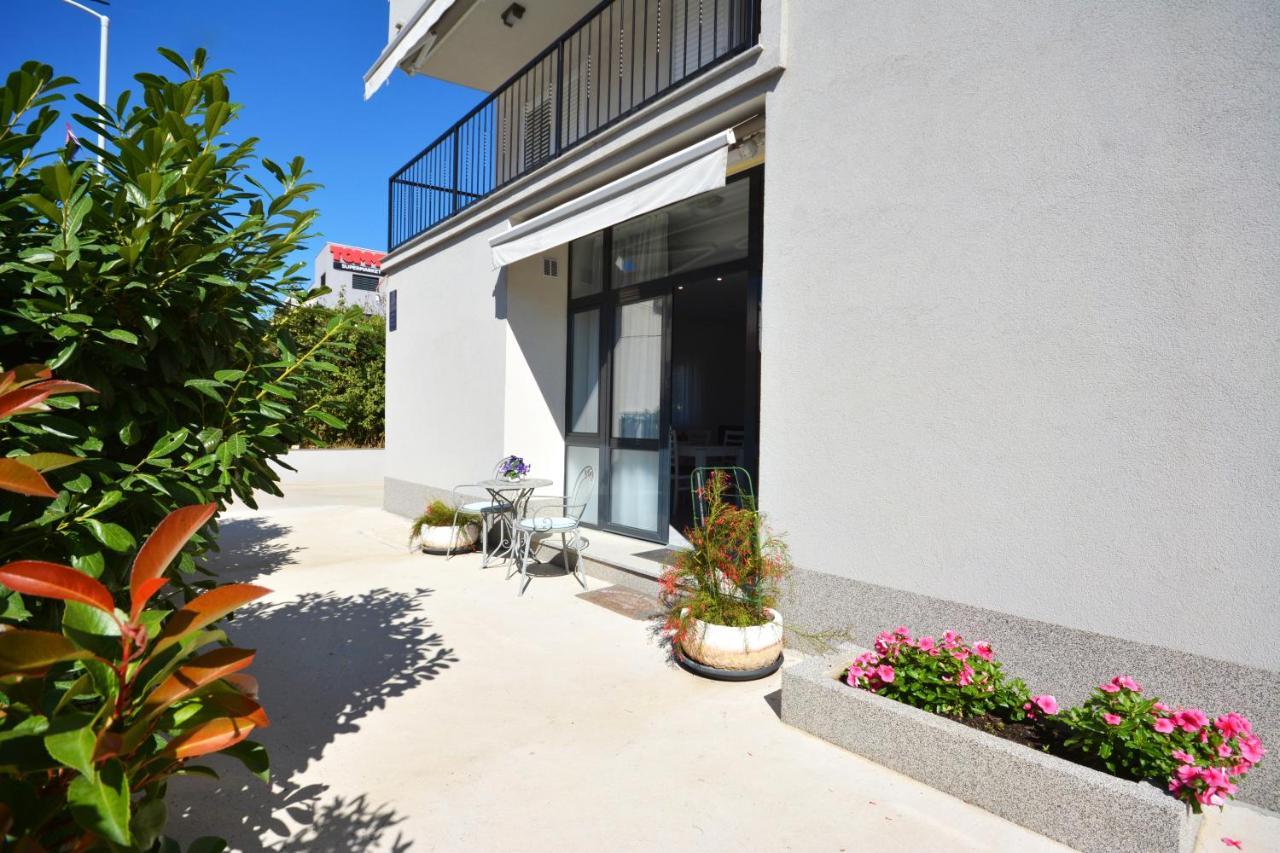 Seas The Day Apartments Podstrana Eksteriør billede